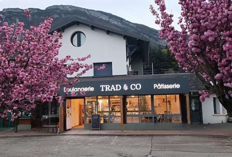Façade de la boulangerie pâtisserie